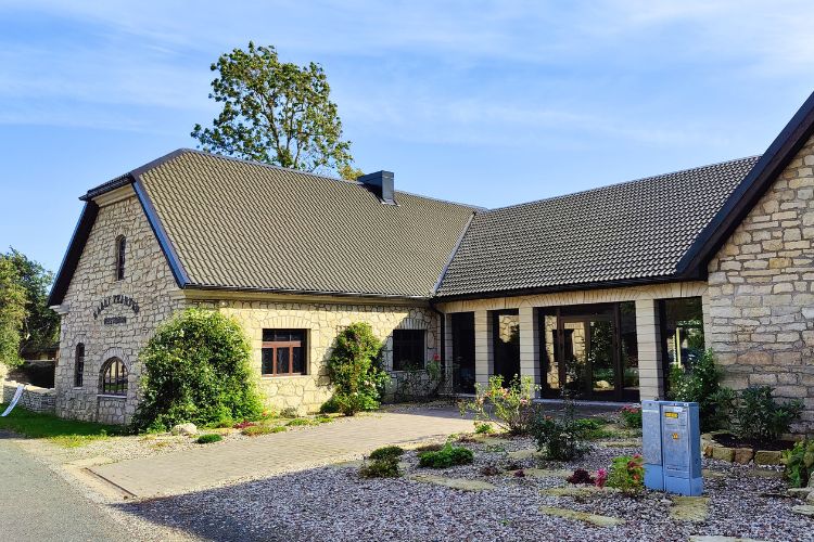 Kaali trahter restoran